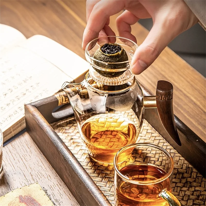 

Japanese style 260ml Citrus Kumquat Puer Glass Teapot with Wooden Handle Tea Aeparation And Brewing Tea Pot Kungfu Tea set