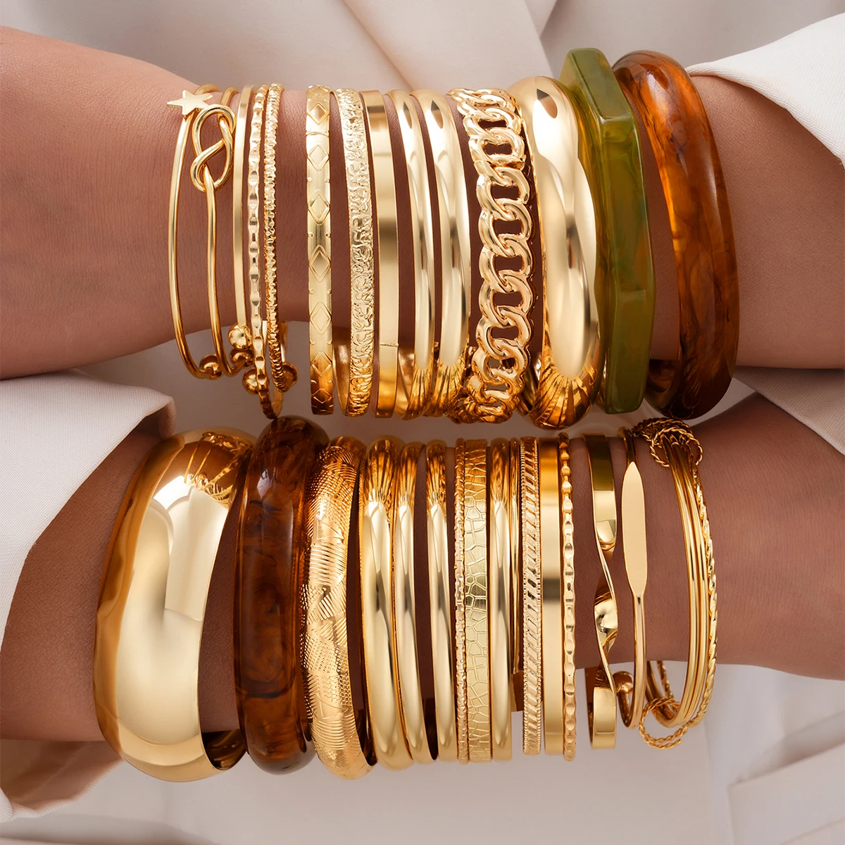 Fashion Minimalist …