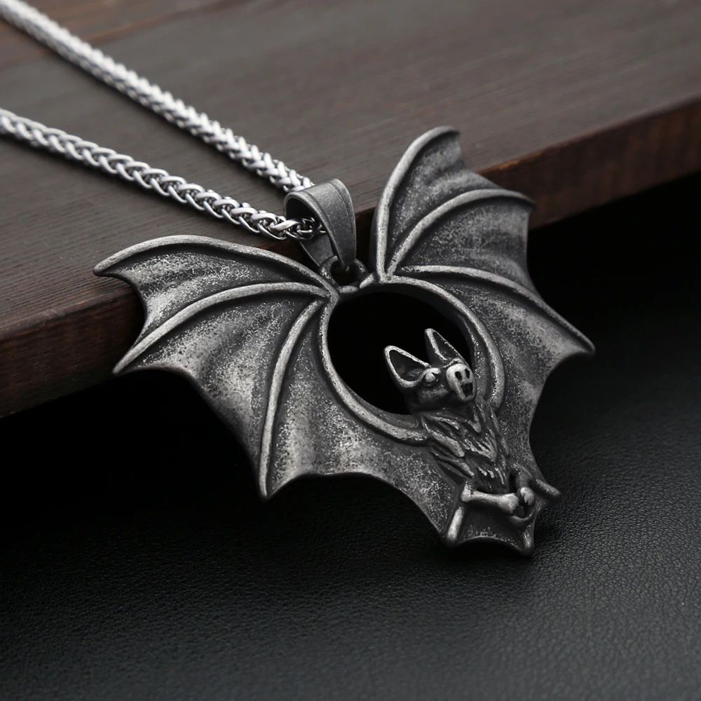 Vintage Biker 316L Stainless Steel 3D Bat Pendant For Men Boys Punk Hip Hop Animal Necklaces Creative Jewelry Gifts Accessories
