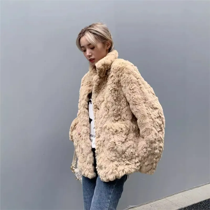 

New mixed fur brush flower coat square-neck thickened and warm furry top for women