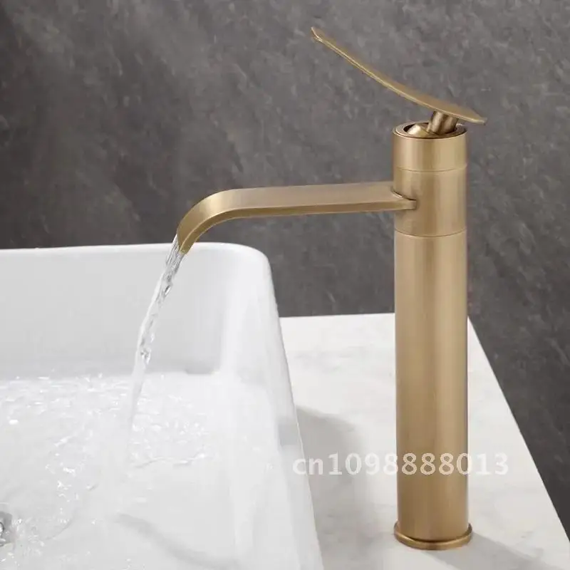 

Antique Bronze Basin Faucets Bathroom Faucet Hot & Cold Brass Tap Mixer Sink Water Bathroom Mounted Lavotory Faucet Faucet Deck