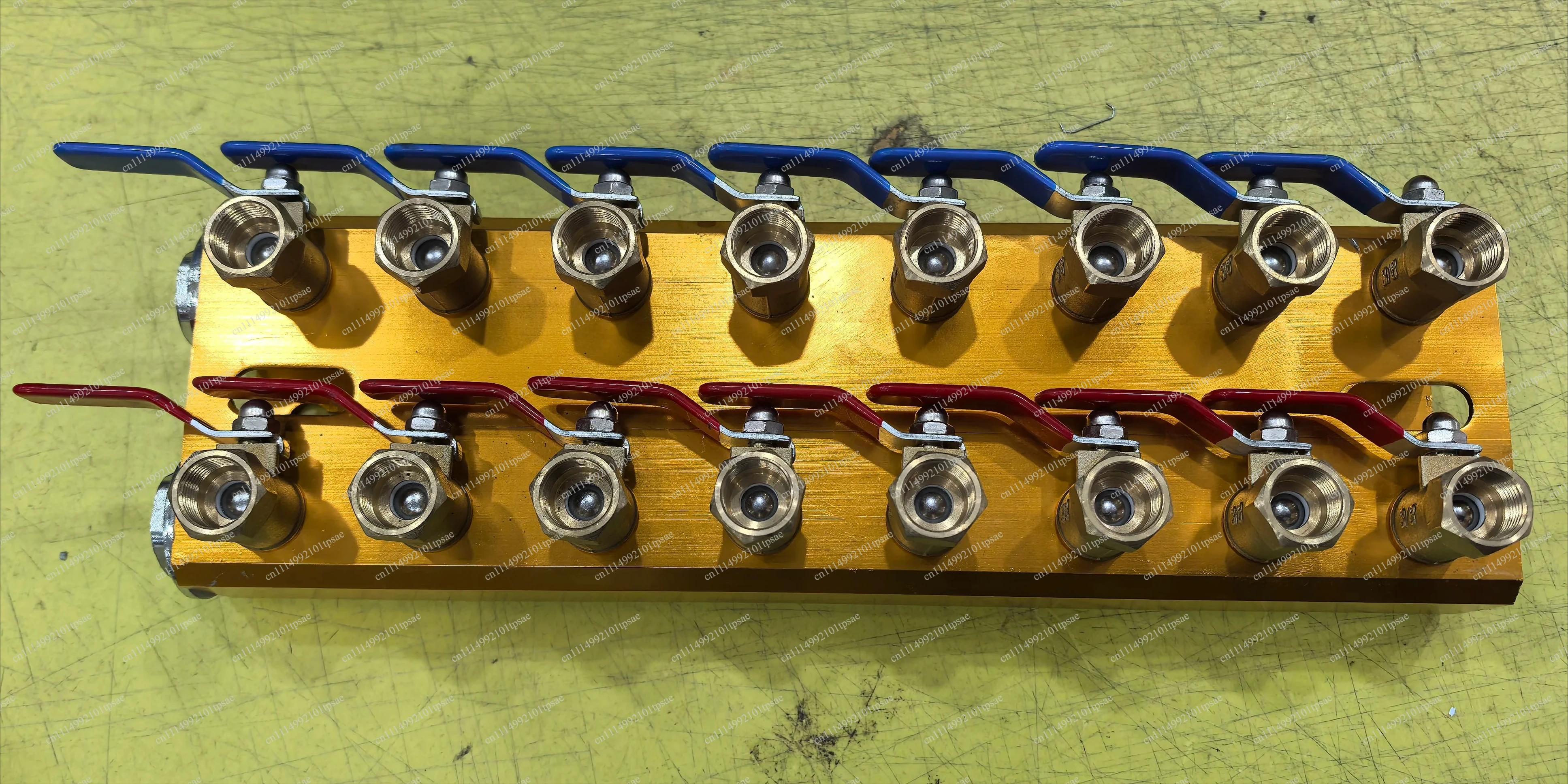 Flow Meter for Water Regulator 8 in 8 Out with Handle Valve Hydraulic Brass Mainfolds Equipment