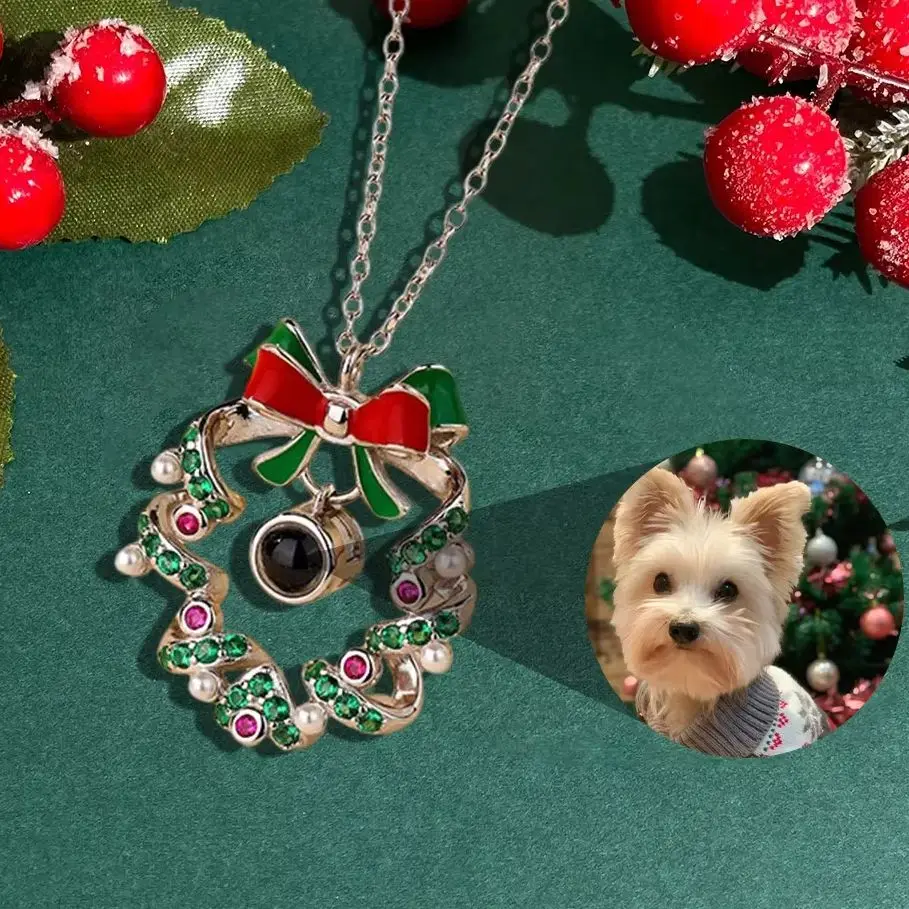 

Рождественское ожерелье-колокольчик на заказ, ожерелье с семейной фотографией, персонализированные ювелирные изделия, индивидуальный проекционный рождественский подарок для нее, его подарка