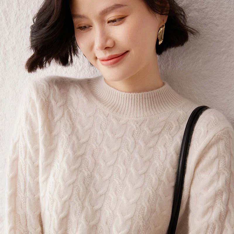 

Autumn And Winter New Semi High Neck Knitted Sweater Loose Solid Color High-end Fashion Skin Friendly Knitted Cashmere Sweater
