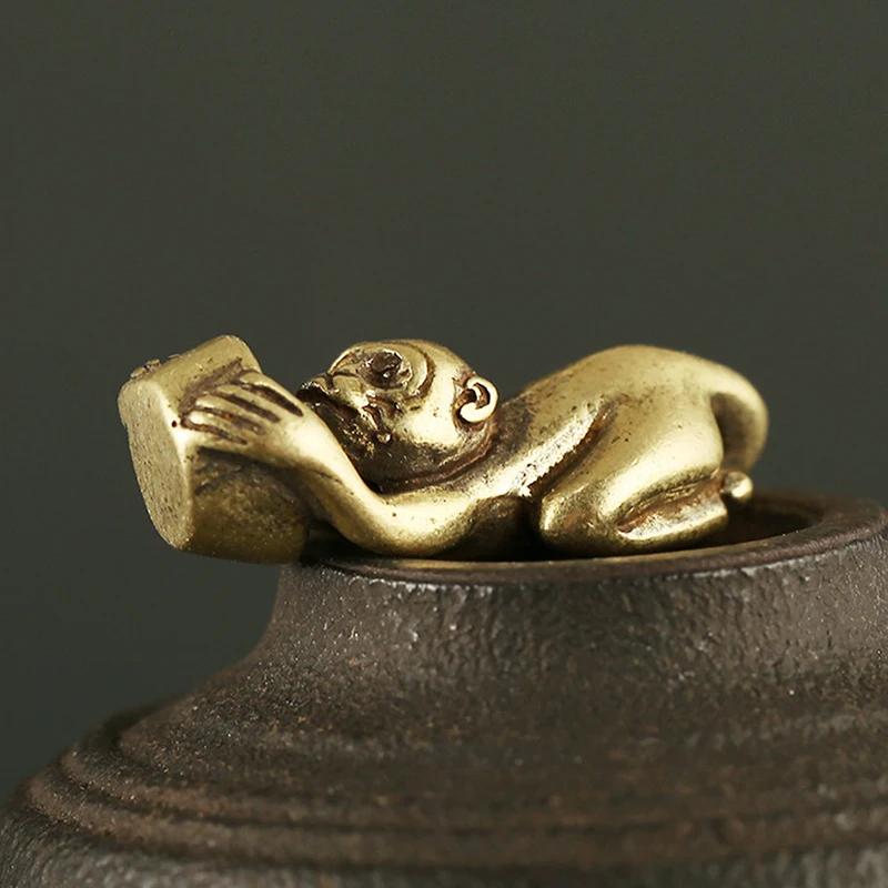 Latón Vintage para hacer mono antiguo guardar lingotes dinero Jinbao llavero colgante colgante de transferencia de mono del zodiaco