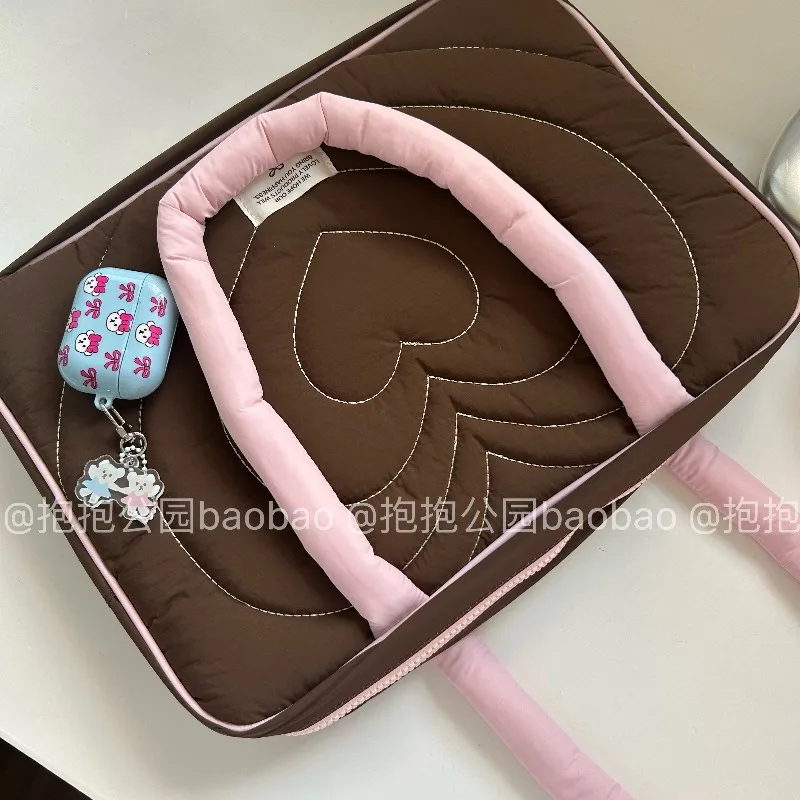 New Raspberry Chocolate Embroidered Heart Laptop Bag, Multi-pocket Thickened Hand Shoulder Case for 15.6 Inch Tablet Notebook