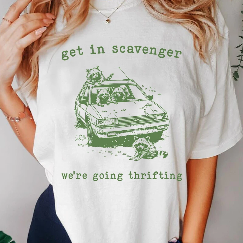 Get in Scavenger We're Going Thrifting Retro T Shirt Funny Racoon Trash Panda Graphic T Shirts Vintage Animal Tshirt Unisex