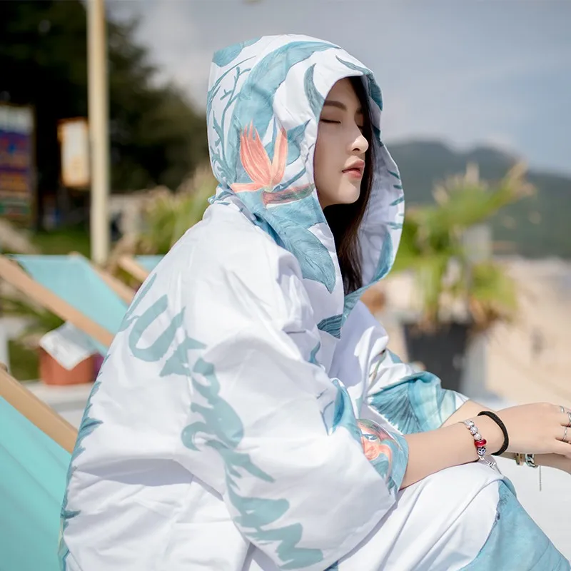 Nu-june drukowanie z mikrofibry zmiana szaty ręcznik na zewnątrz z kapturem plaża Poncho ręczniki kobiety mężczyzna pływanie nurkowanie szlafrok płaszcz — zdjęcie 5
