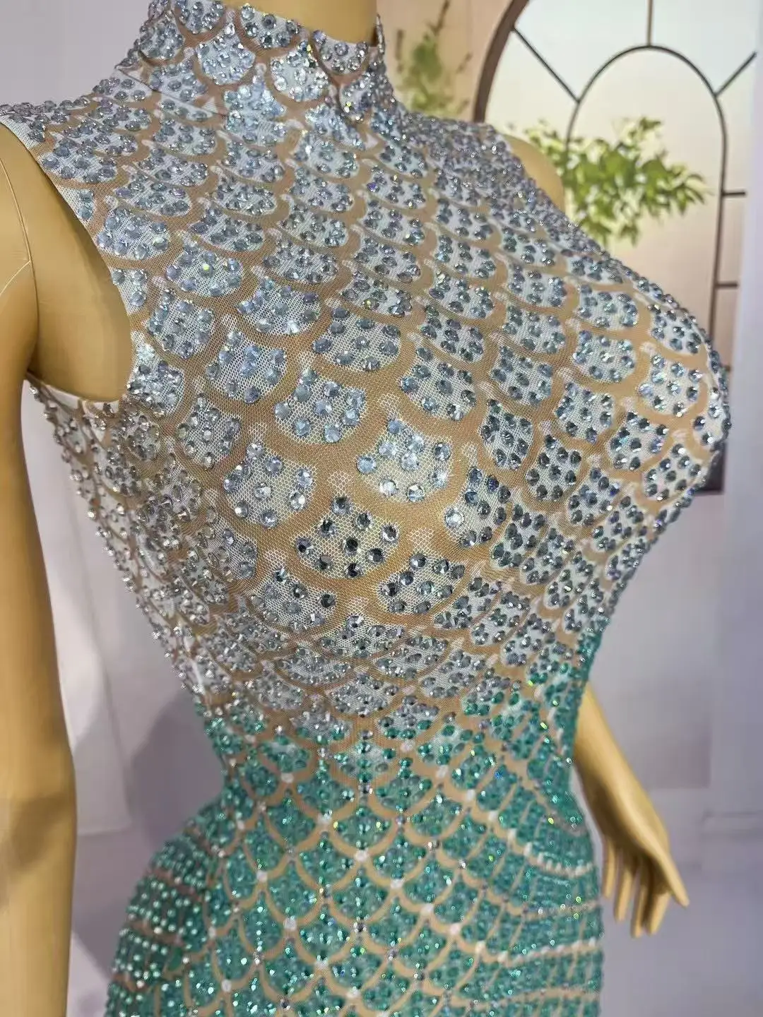 Sparkly Strass Mouwloze Lange Jurk Vrouwen Mesh Transparante Avond Prom Verjaardag Zeemeermin Jurk Fotoshoot Stadium Slijtage