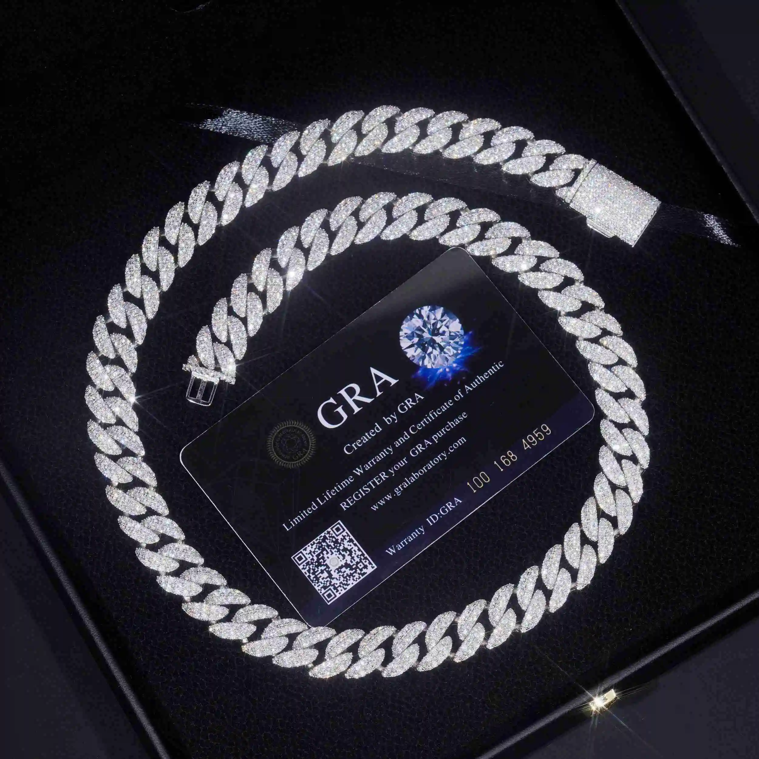Sale Hot 12mm Cuban Link Chain Moissanite Pass Diamond Tester GRA Certificated Diamonds 925 Silver Gold Plated Moissanite Chain.