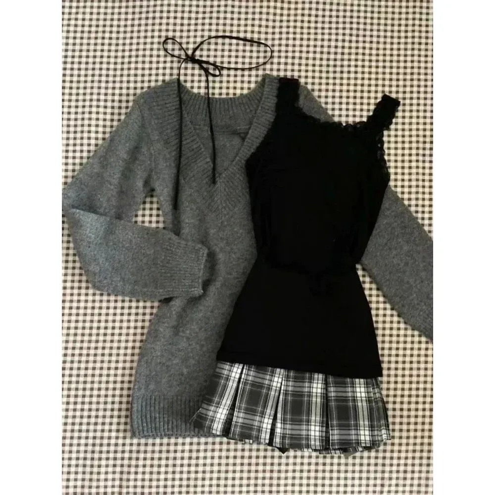 

Women's Vintage Two-Piece Suit Long Sve T-irt Casual Sportswear Set Autumn 2025 Collection Faionable Ladies Outfit