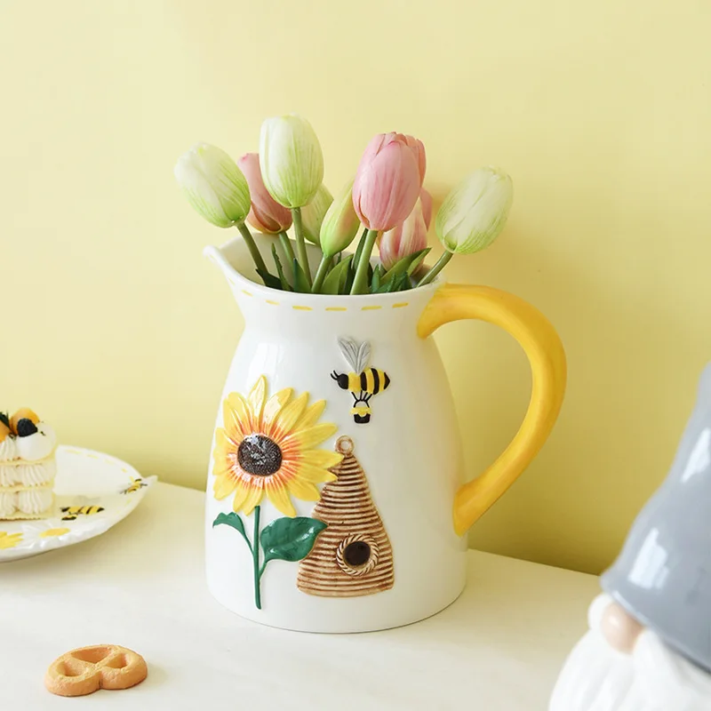 Ceramic Vase Kettle Flowerpot Cute Bee Flower Vase Sunflower Flower Arrangement Accessories Terrarium Home Decoration