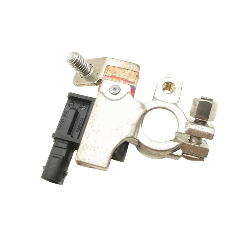 Applicable to Chevrolet Encore Chuangku SAIC general battery battery sensor  13306650