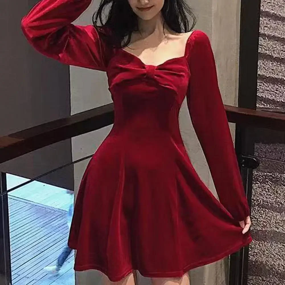 

NMZM Vintage Dress Soft Mini Dress Comfortable Knee Length Classic Women's A-line Velvet Vintage Dress