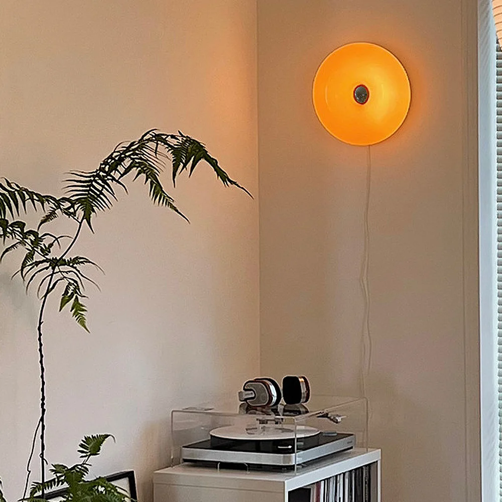 Lámpara de pared de Donut de estilo escandinavo, luz nocturna de atenuación para dormitorio, Bauhaus, mesita de noche, lámpara de mesa ambiental, luz de pared de puerta de Halloween