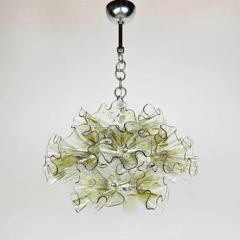 

Postmodern retro floral glass chandelier, suitable for dining rooms, exhibition halls, and living rooms