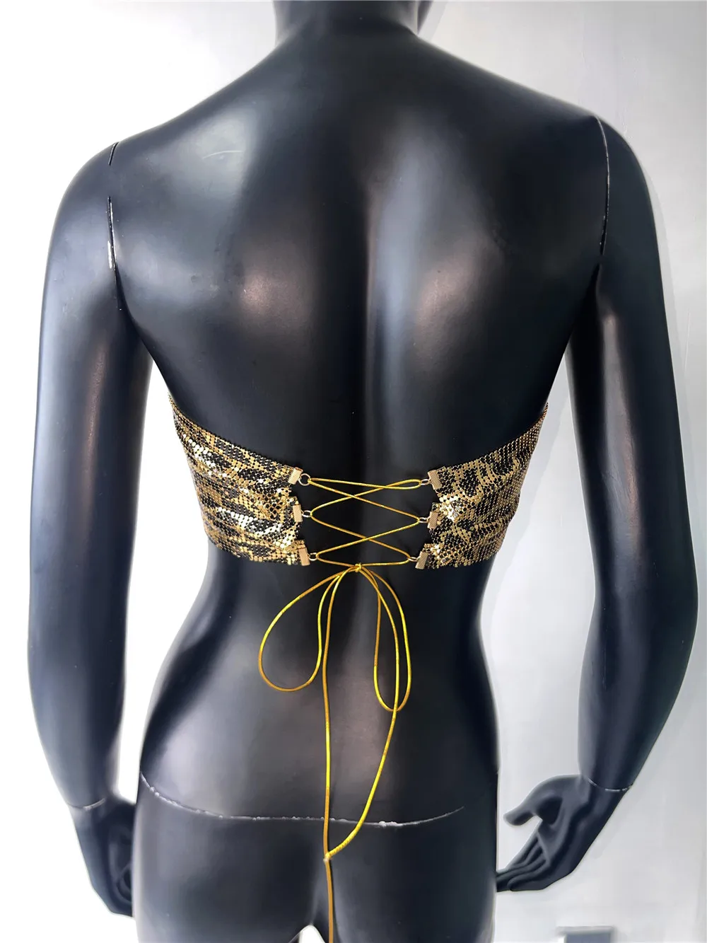 

Sexy Bandage Bandage Design Tank Top Luxury Leopard Print Metal Chain Tassel Tube Tops Women Party Club Streetwear Crop Top