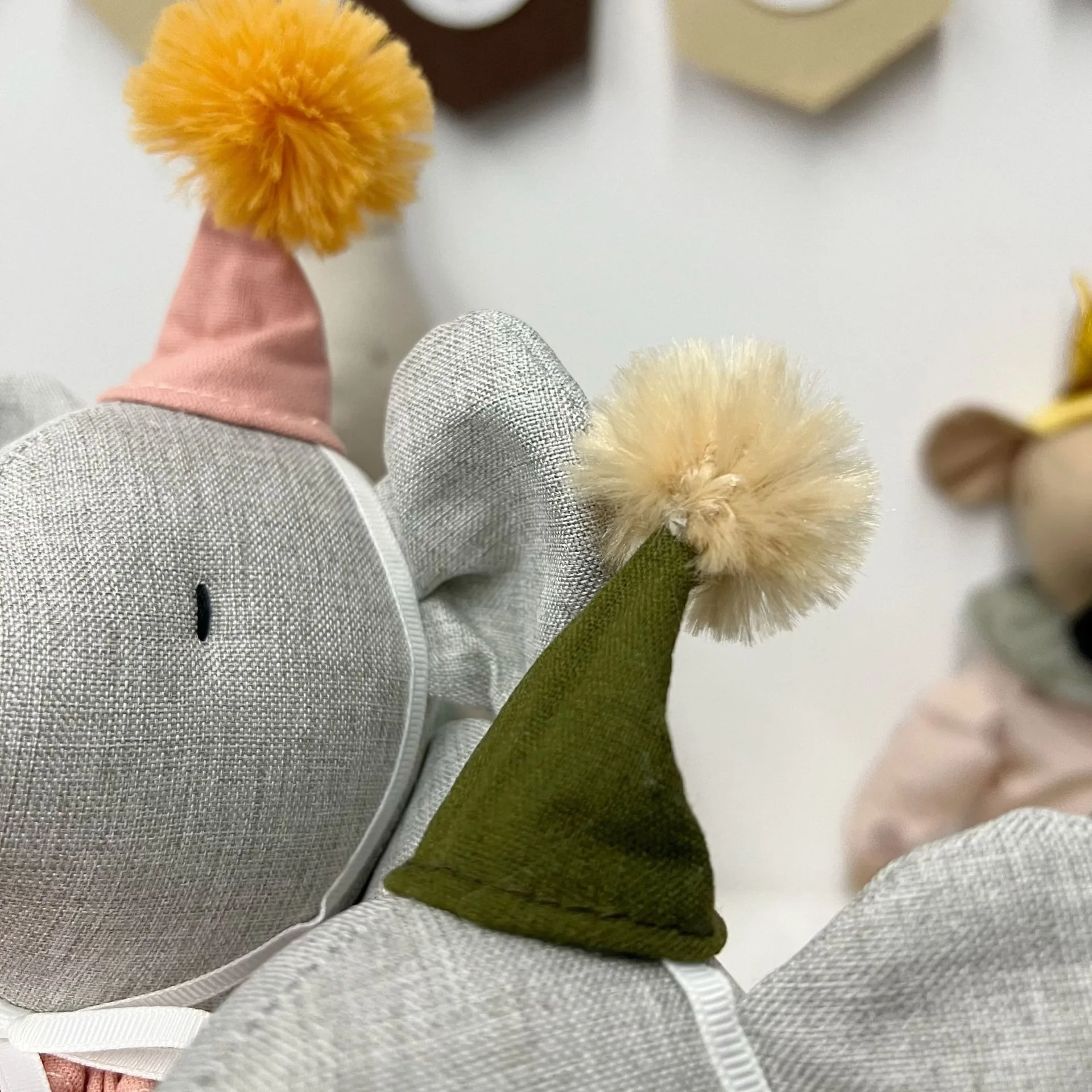 Cotton Mouse in Book Christmas New Year Gift Handmade Cartoon Mice Toy with Gift Box Cotton Sewing Doll