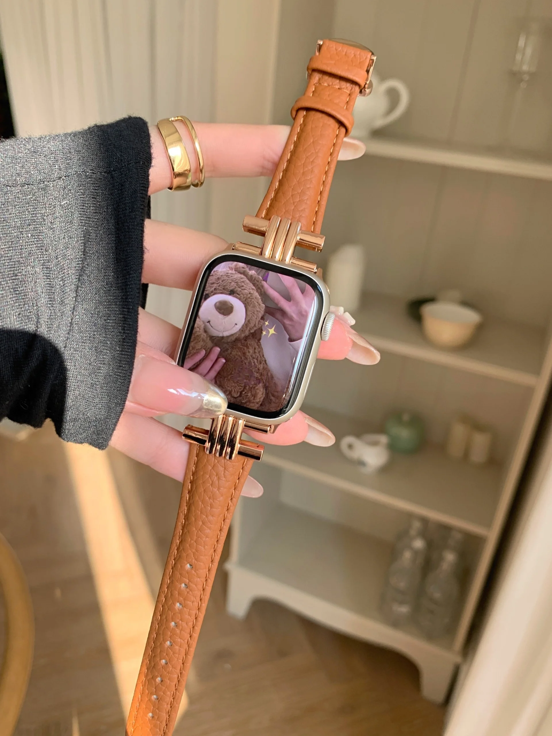 

Genuine leather temperament compatible with iWatch strap 38mm 40mm 41mm 42mm 44mm 45mm 49mm fashionable strap