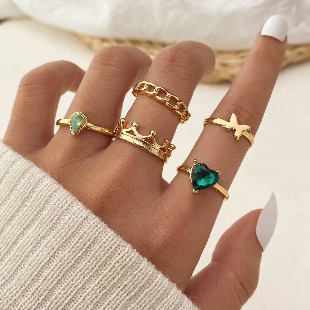 

IPARAM Fashion Crown Green Heart-shaped Crystal Chain Butterfly Rings for Women Cute Gold Color Rings Set Trendy Jewelry Gifts