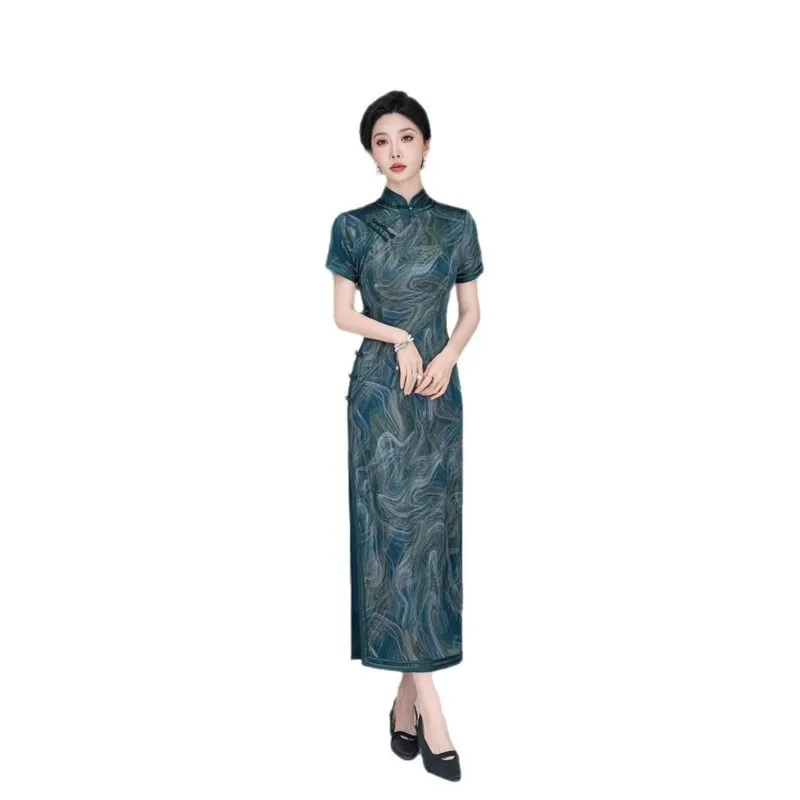 Рисунок 5 - Cheongsam, новое китайское женское