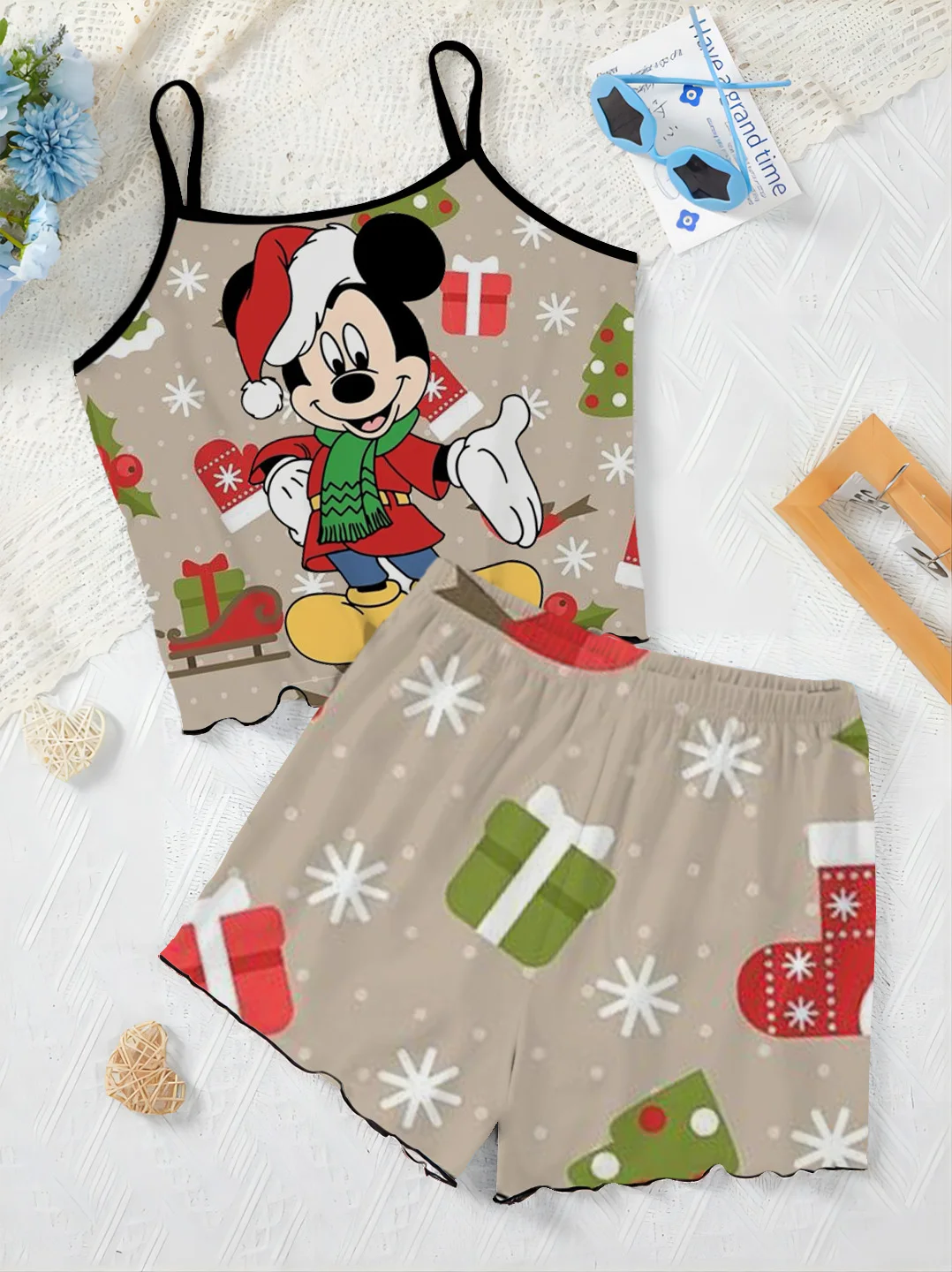 Camiseta de Minnie Mouse de Disney, vestido para casa, conjuntos cortos para mujer, traje de 2 piezas para mujer, falda de pijama, Top, adorno de lechuga, Navidad de Disney