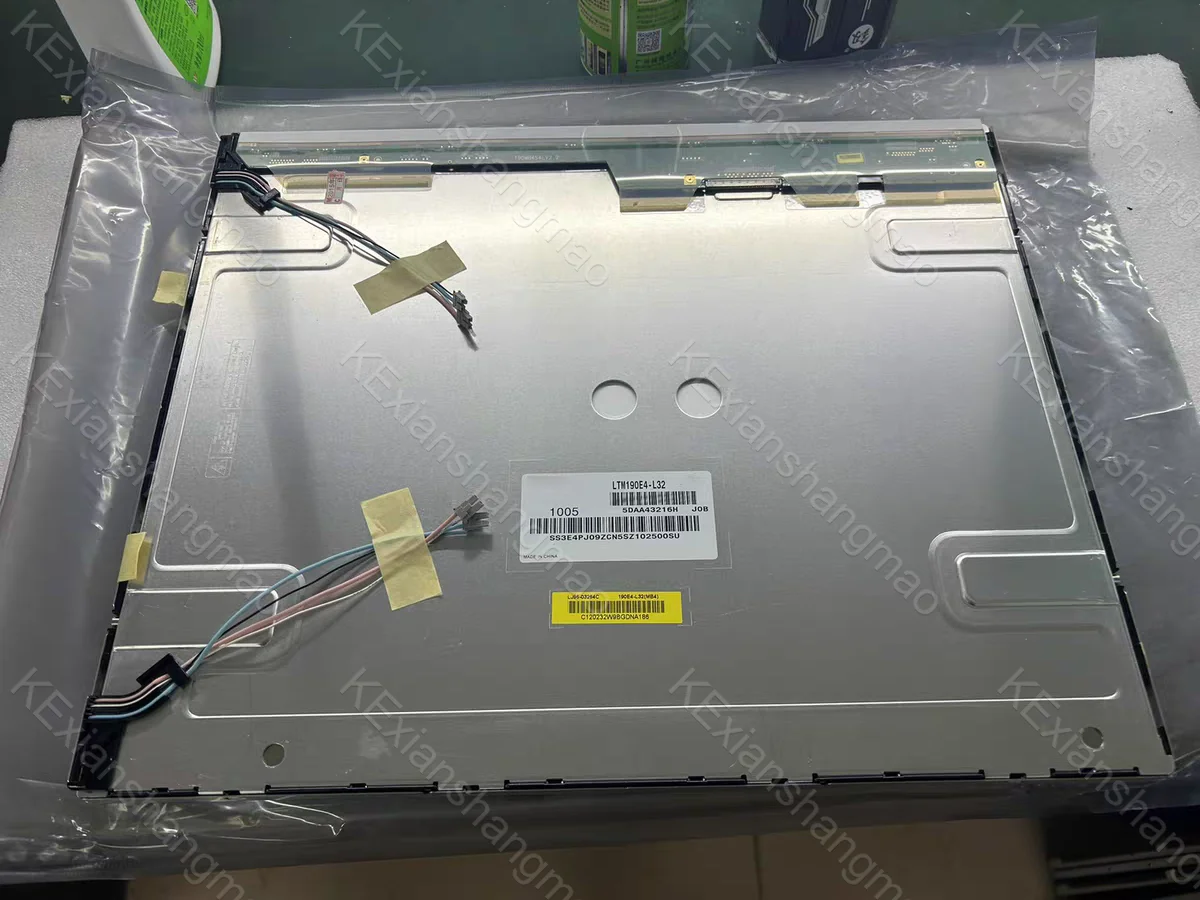 

19 inch original display screen LTM190E4-L03
