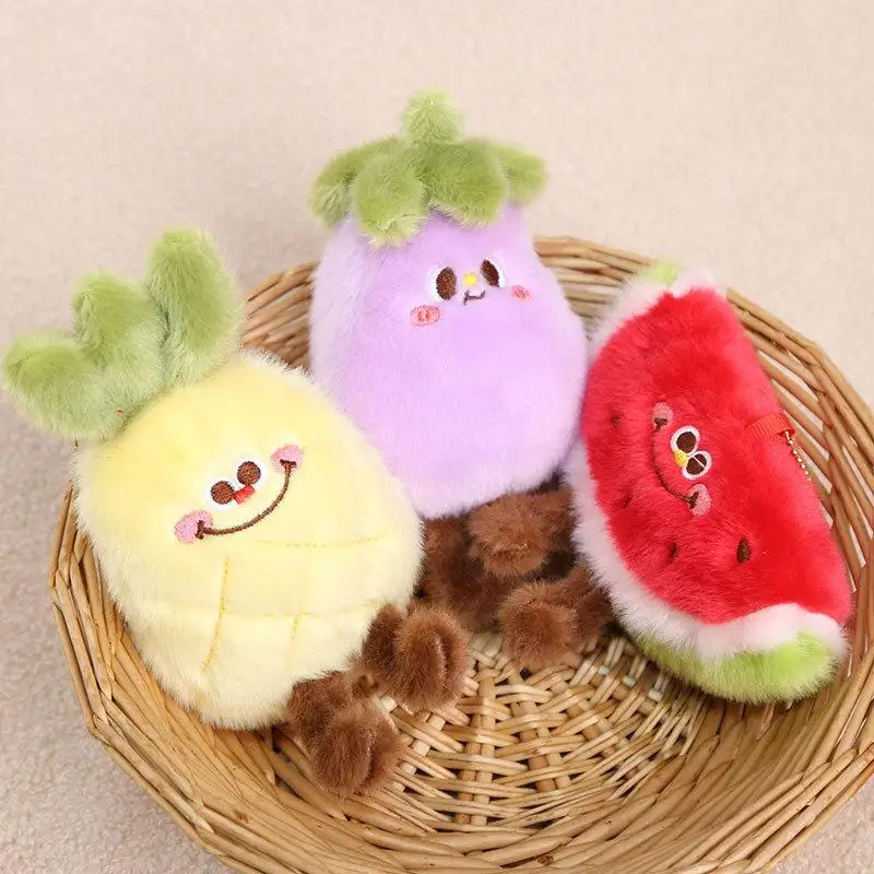 

。 Новая мягкая плюшевая игрушка-подвеска в виде ананаса, клубники, авокадо, баклажана, имитация мультяшных фруктов и овощей, забавный подарок, 1 шт.