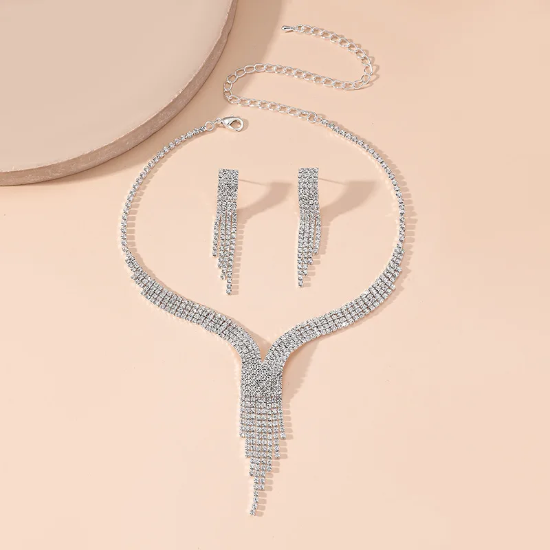 Luxury Geometric Rhinestone Necklace Earrings For Women Long Tassel Jewelry Sets Ladies Weddings Banquet Accessory