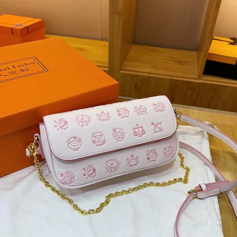 

Fashionable Ladies Crossbody-Bag Made Of Diamond-Printed Leather Featuring Durable Vintage Daily Style​