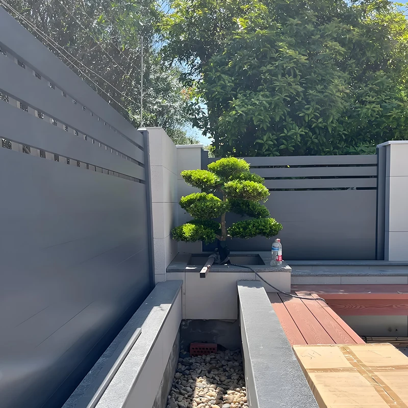 

Diy Screw Assemblies Designed for Outdoor Private Courtyards or Gardens Aluminum Slats Aluminum Plate Fences