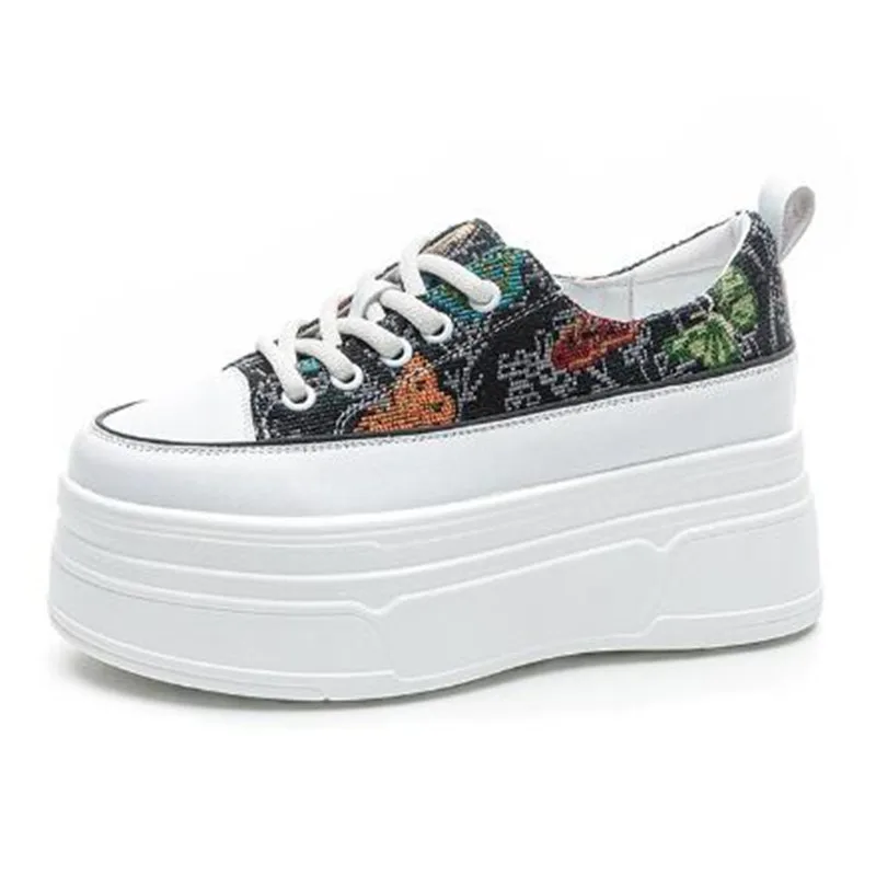 2025 العلامة التجارية الجديدة مصمم 8.5 سنتيمتر الهواء شبكة قماش جلد موضة الصيف حذاء رياضة مكتنزة الدانتيل يصل عالية مريح الجوارب أحذية رياضية النساء