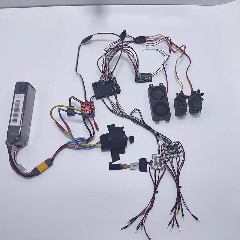 สำหรับรถบรรทุก Tamiya RC ขนาด 1/14 รุ่น SCANIA 770S R620 VOLVO FH16 Arocs MAN TGX ระบบจำลองการขับขี่พร้อมไฟ LED และเสียง