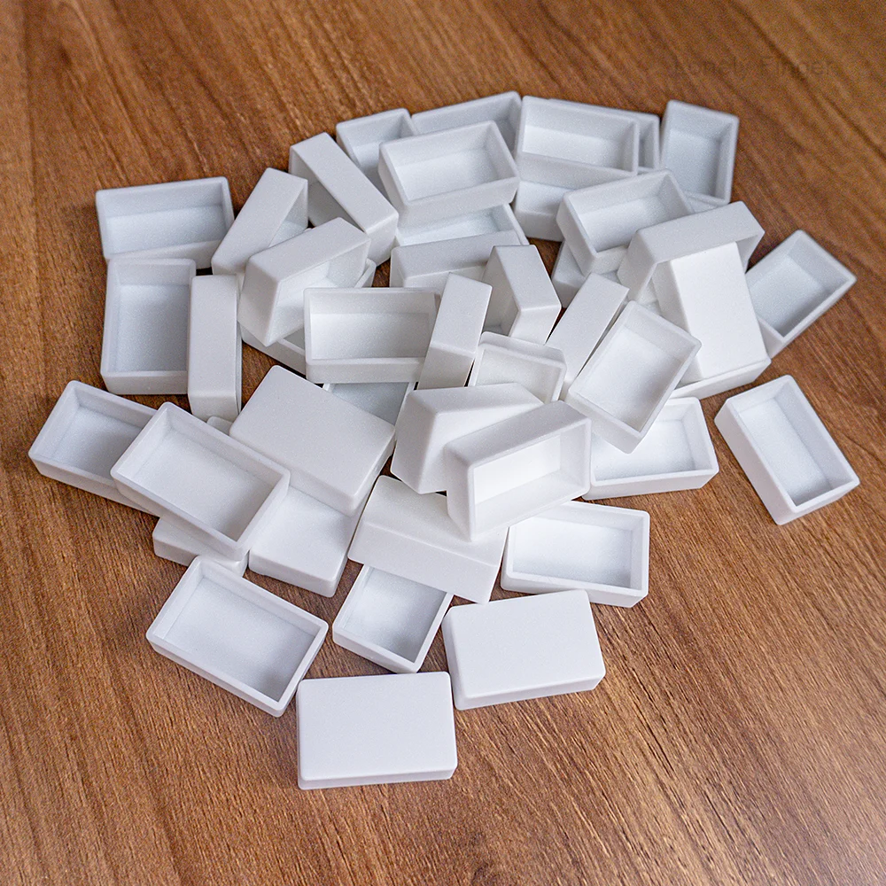 

Пустые кастрюли для акварели — полные кастрюли 24/50 шт., белые пластиковые кастрюли для красок емкостью 3,2 мл для металлических акварельных банок, идеально подходят для DIY Custom Pal