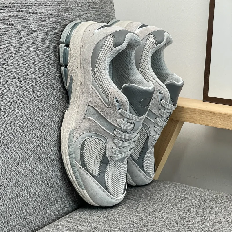 

Streetwear Brand Unisex Sneakers 2026 New: Retro Breathable Soft-Soled for Couples & Student Casual Sports