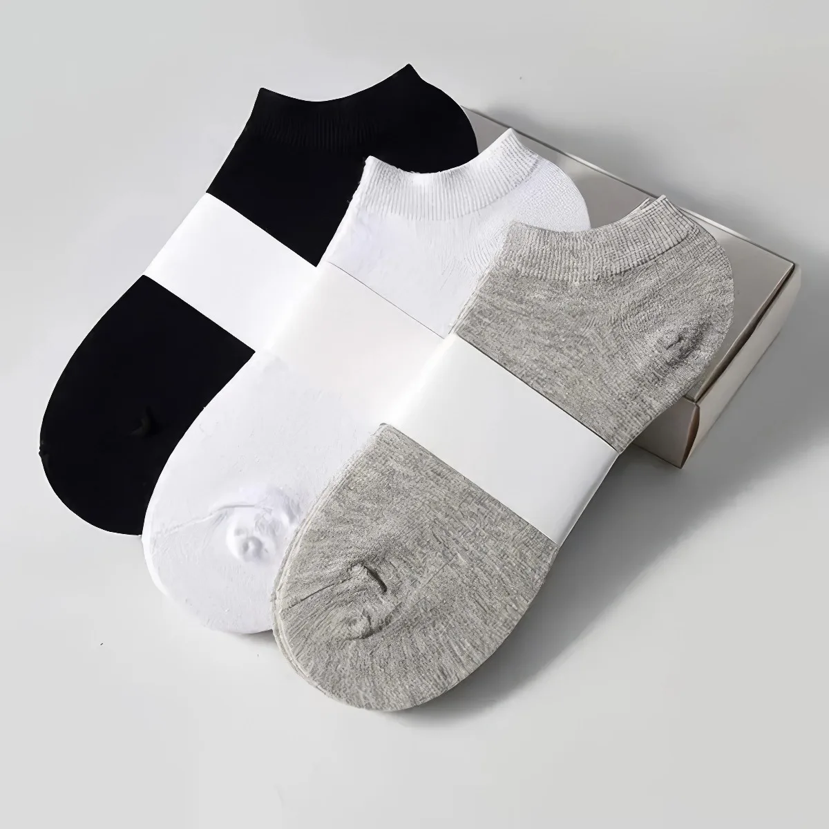 5 Pairs of Black, White, and Gray Socks, Moisture Absorbing and Non Toe Revealing, Suitable for Daily Casual Wear - Detail 1