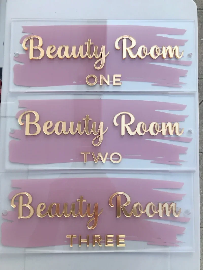 Personalised Mirrored Acrylic Custom Door/Wall Plaque/Sign | Salon Signs | Salon Signage | Paint Splash