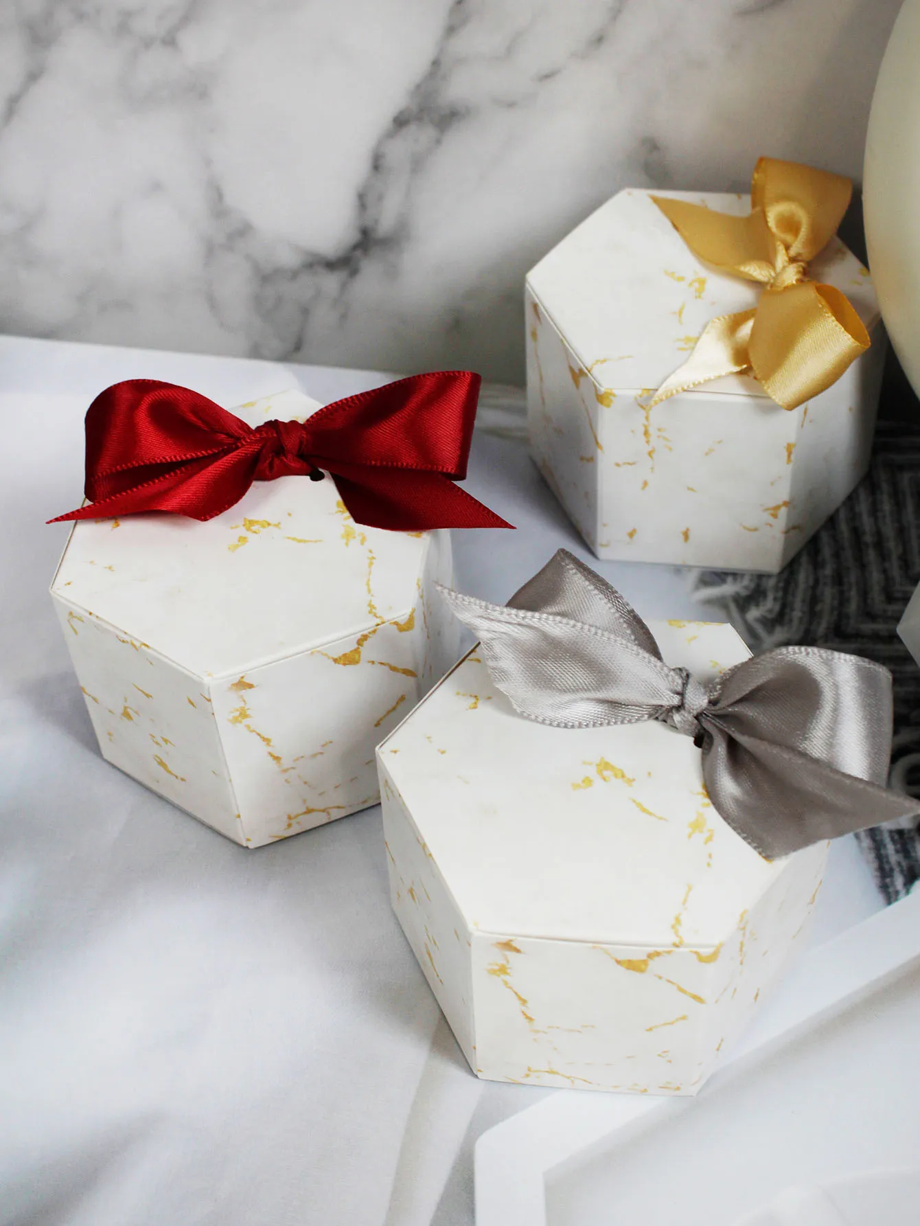 10/20/50pcs Hexagonal wedding gift candy box paper, four styles, festive decoration ball candy box