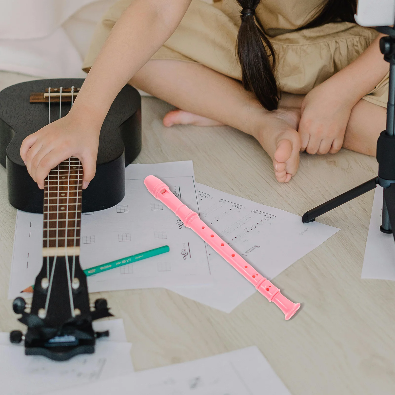 

8 Hole Soprano Recorder Flute Light Green for Kids Adults School Bands Classical Music Performances Cleaning Rod ABS Instrument