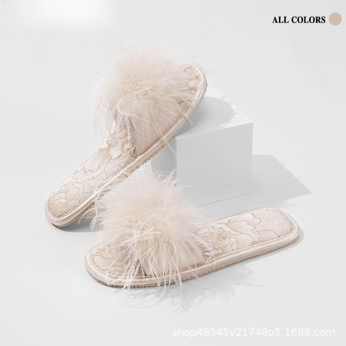 

Plush Slippers Women's Outer Wear Advanced Sense Spring Summer Foreign Style 2025 Beautiful Cool Slippers Morning Robe Slippers