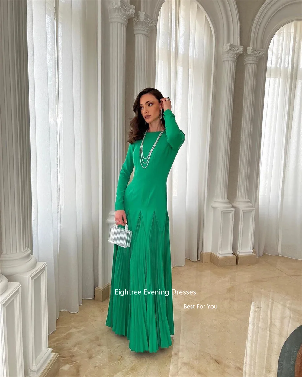 Eightree Green Satin Evening Dresses Long Sleeves Vintage O Neck Backless Pleat Party Dresses Woman Abendkleider Dubai 2024