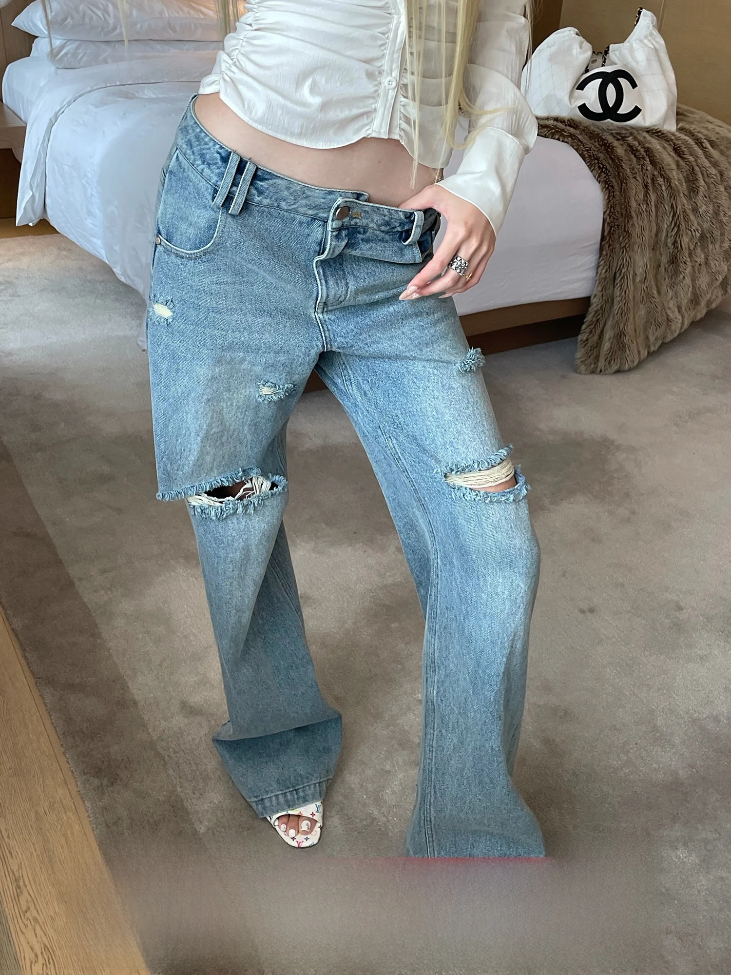 Low Waist Blue Ripped Denim Jeans Loose Straight Leg Pants Women's Fashion Spring Autumn Cotton Zipper Standard Fit No Stretch