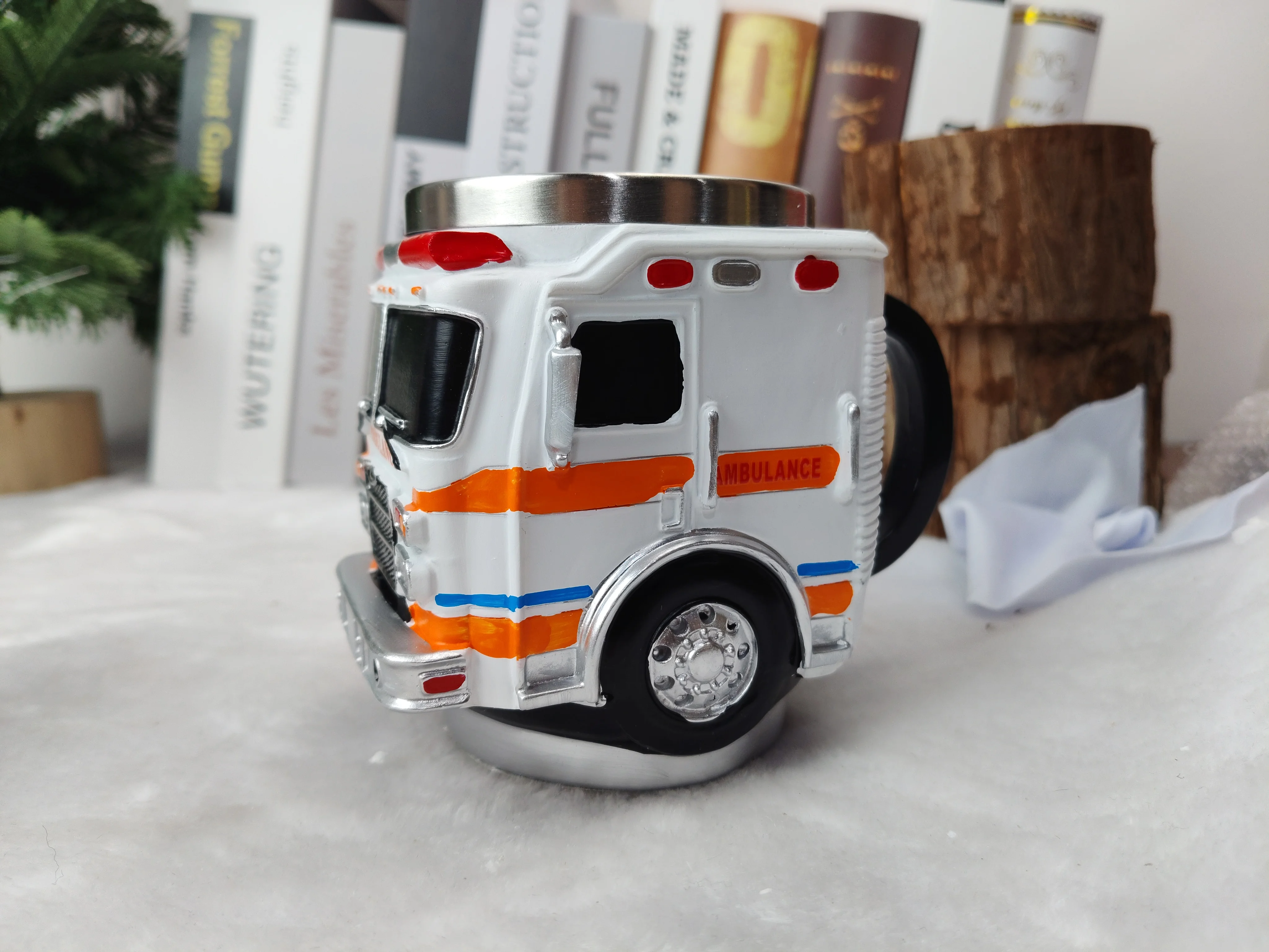 3D Police Car & Ambulance Mug Set | Unique Birthday Gift for Boys & Car Enthusiasts