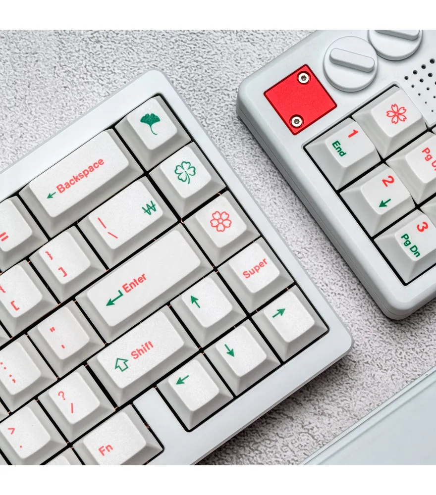 

Korean warm moon keycap white PBT hot sublimation customized original magnetic axis mechanical keyboard