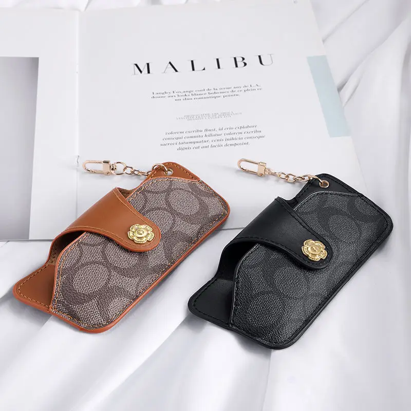 Fashion Retro Sunglasses Case Portable Trend Drop-proof Eyeglasses Case Storage and Protection Gold Pendant Myopia Glasses Bag