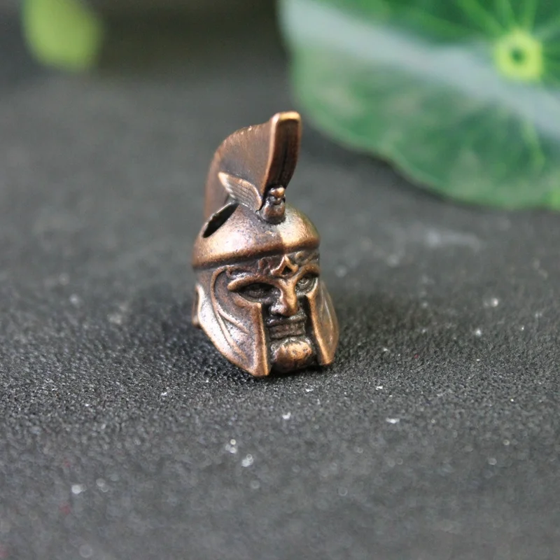 Romano guerriero casco coltello perline fai da te Paracord tessuto cordino ciondolo gioielli ottone Spartan cavaliere testa scultura EDC strumento Charms