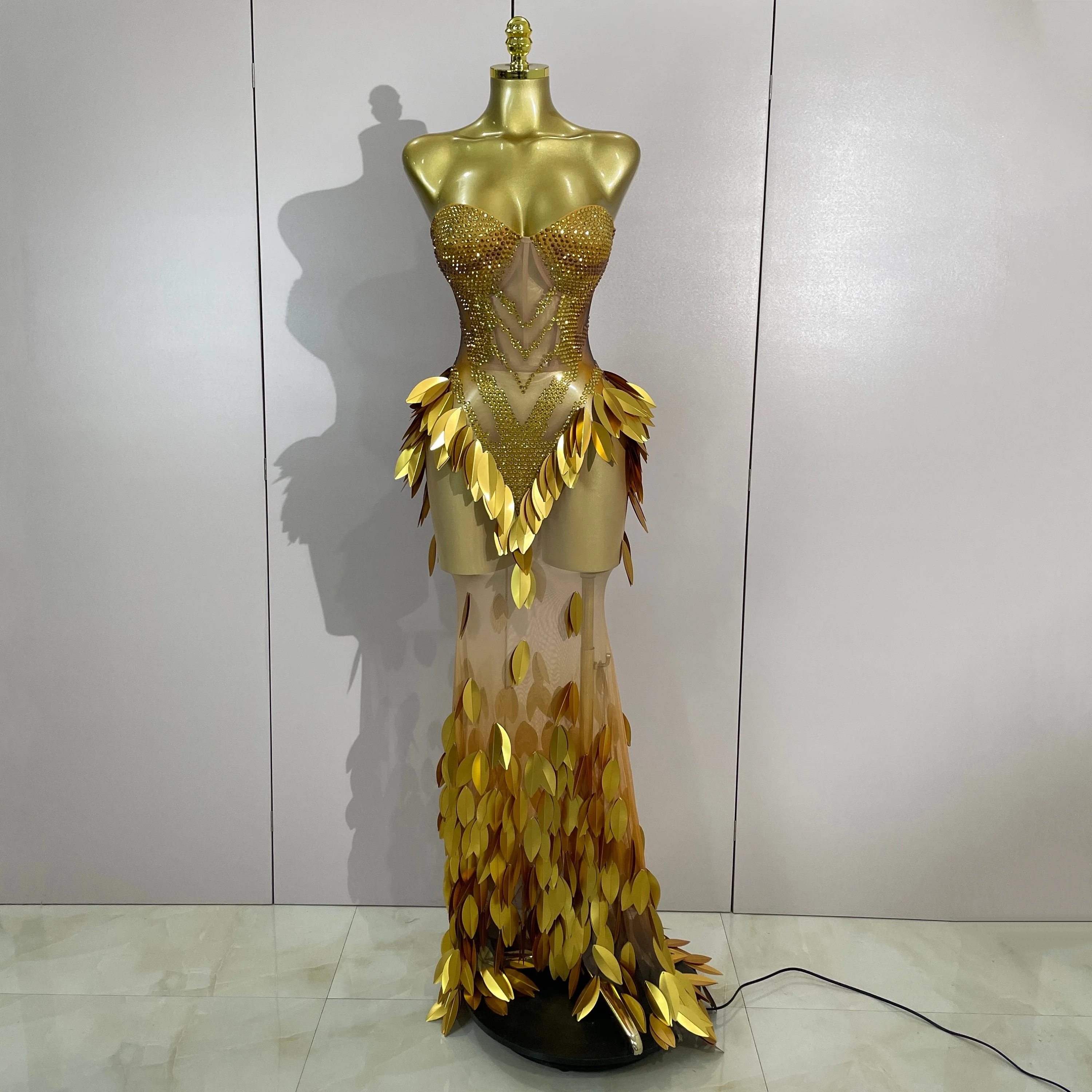 

Luxury Gold Diamonds Leaf Strapless Sexy Mesh See Through Long Dress Birthday Evening Celebrate Party Nightclub Show Stage Wear