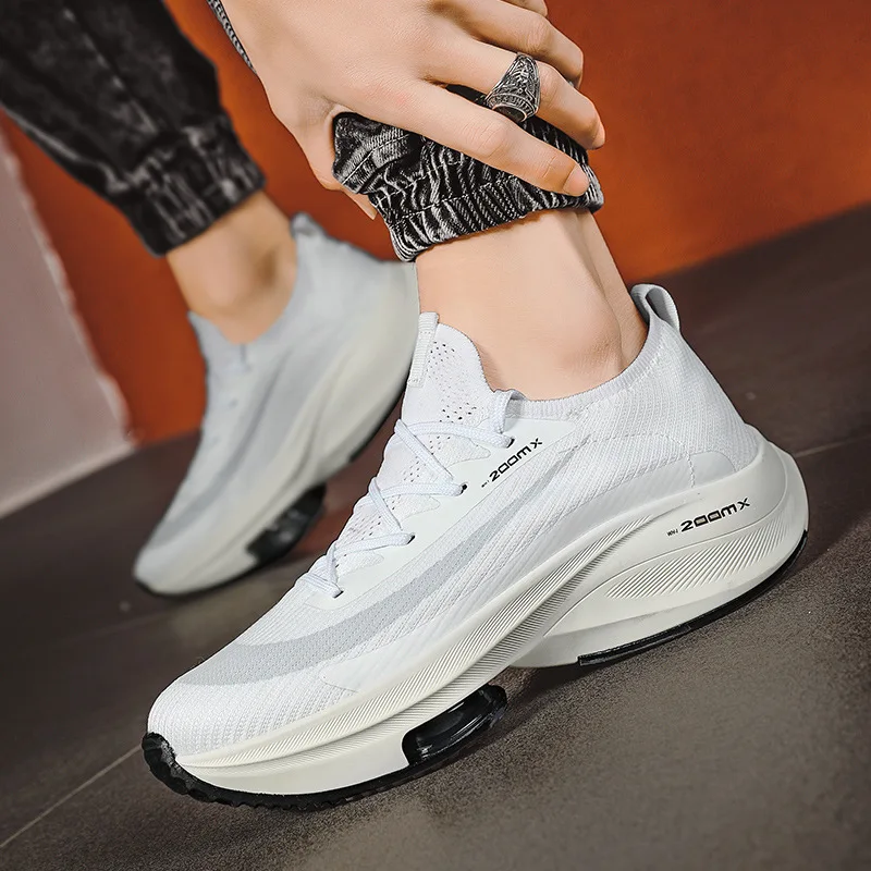 Sneakers Fashion Men Sneakers Lace Up Round Toe Cushioning Running Shoes 200mx Woman Trainer Race Breathable Couple Tenis Shose