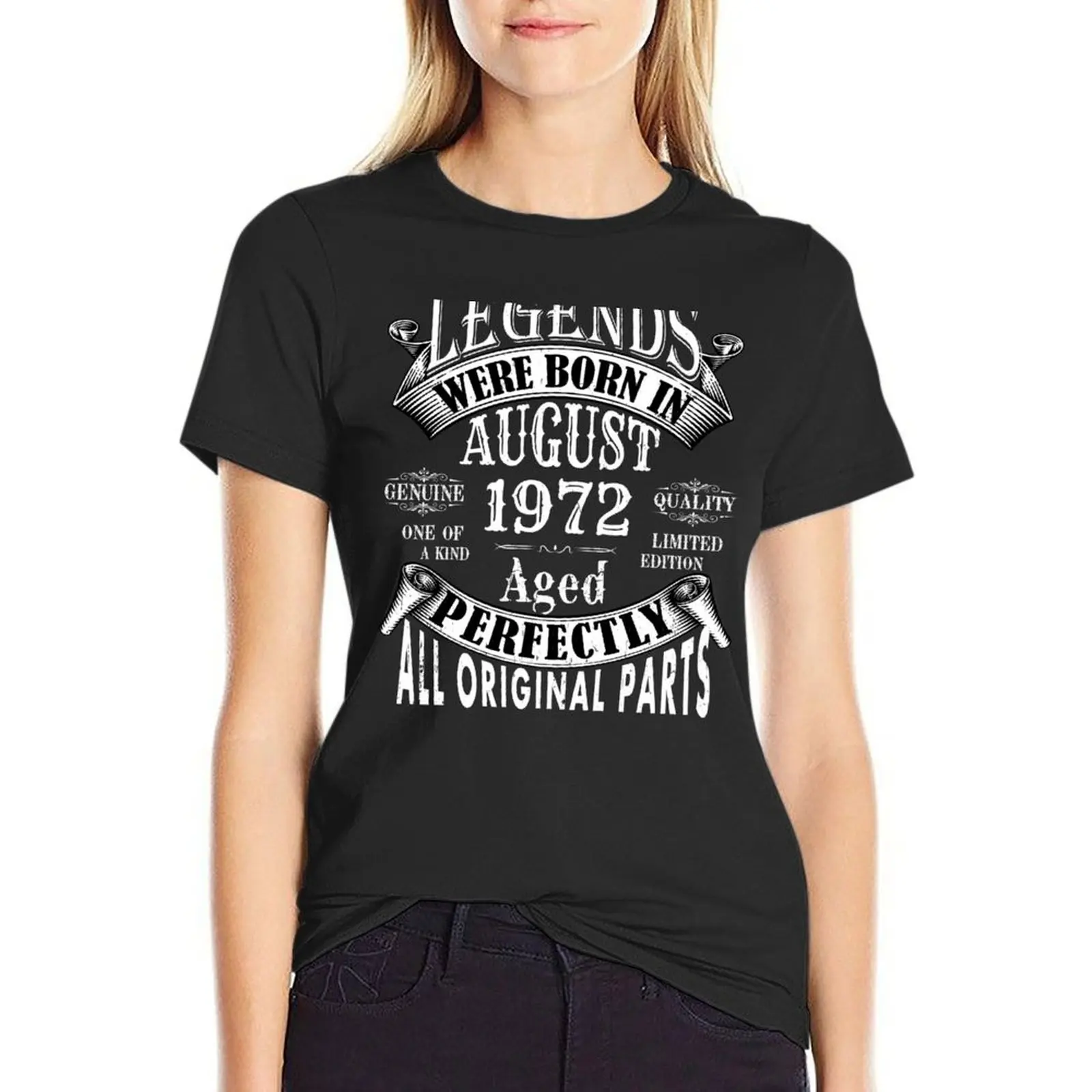 Roupas vintage para mulheres, lendas nascem em agosto, edição limitada, aniversário, perfeição envelhecida, t-shirt costumes, 1970, qualidade