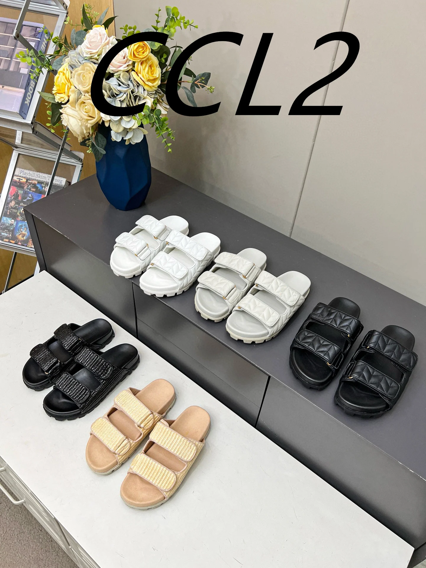 

Women's Double Buckle Flat Slippers with Velcro closure, Sheepskin, saize35-41 for Spring/Summer 24 season